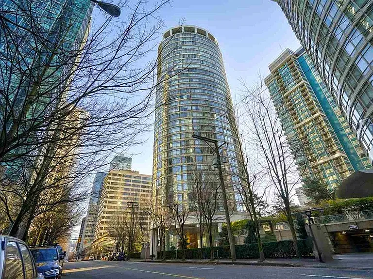 1200 Alberni St #1701 — Photo 1