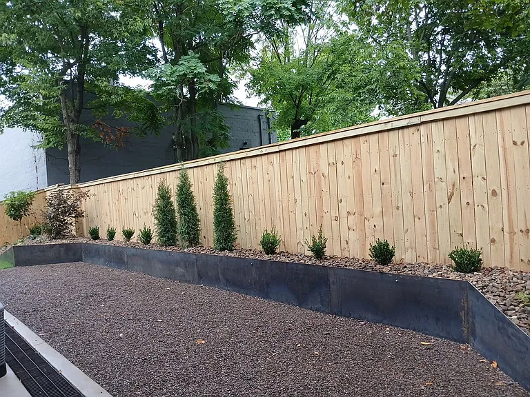219 W Meadow St — Photo 27