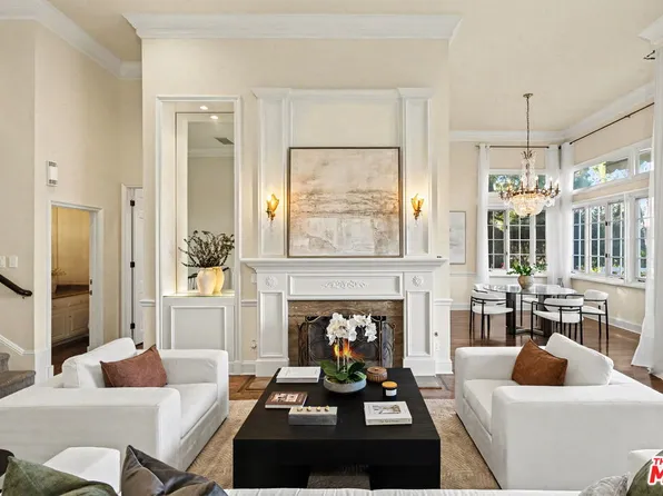 12557 The Vista, Los Angeles, CA 90049