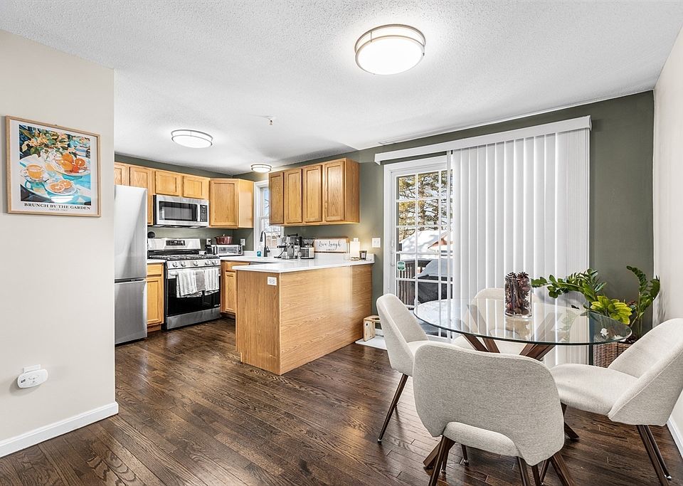 1st image of 57 Wannalancit St APT 6