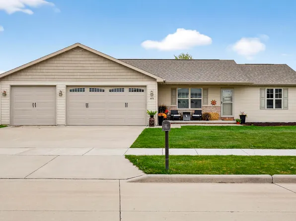 1475 Haen Dr, Kaukauna, WI 54130
