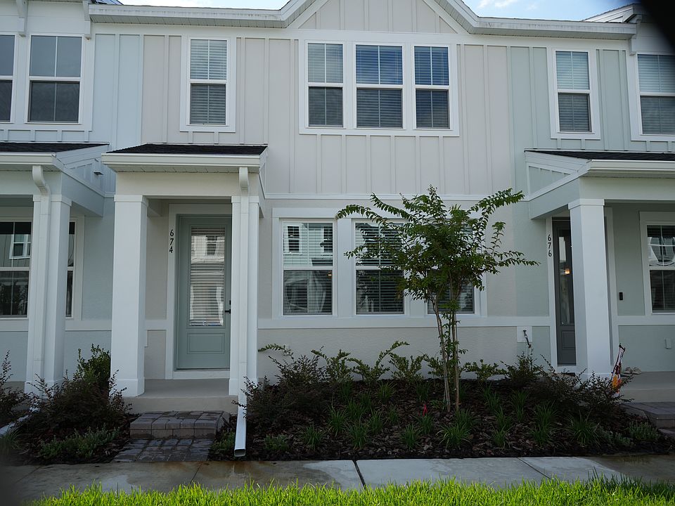 Covered Front Entry