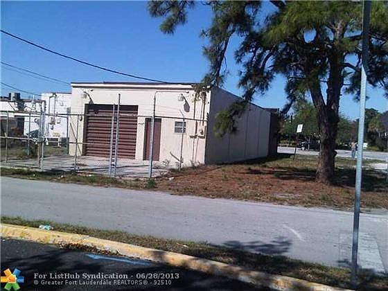1st image of 4156 SW 64th Ave
