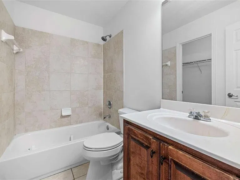 1475 Boomer Cir — Photo 35