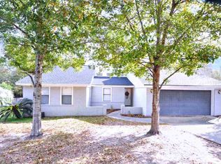 1016 Fleming Dr, Pensacola, FL 32514