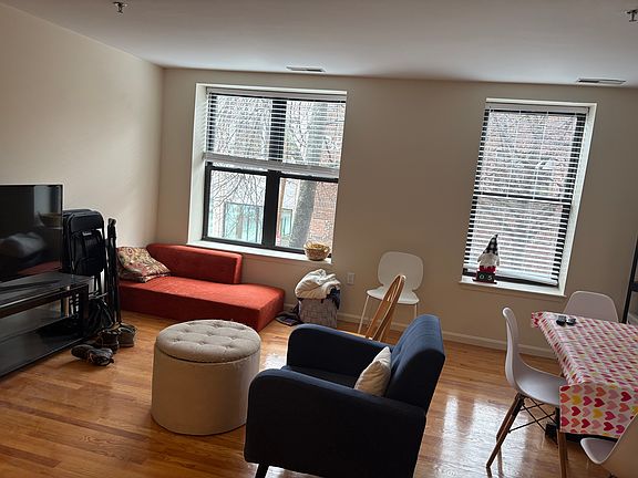 3rd image of 2016 Massachusetts Ave #2