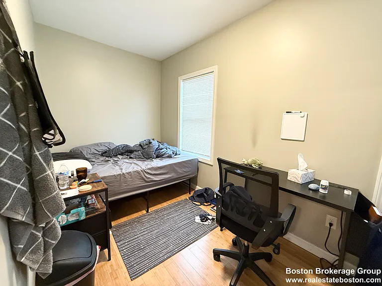 112 Chester St #3 — Photo 8
