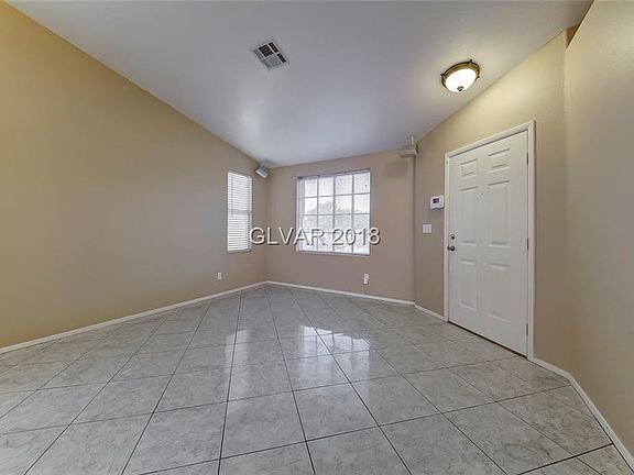 5th image of 718 Cozy Canyon Dr