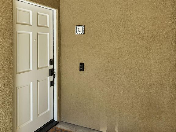 4th image of 6921 Rodling Dr Unit C