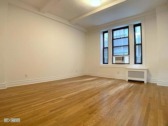 3rd image of 150 W 80th St APT 1D