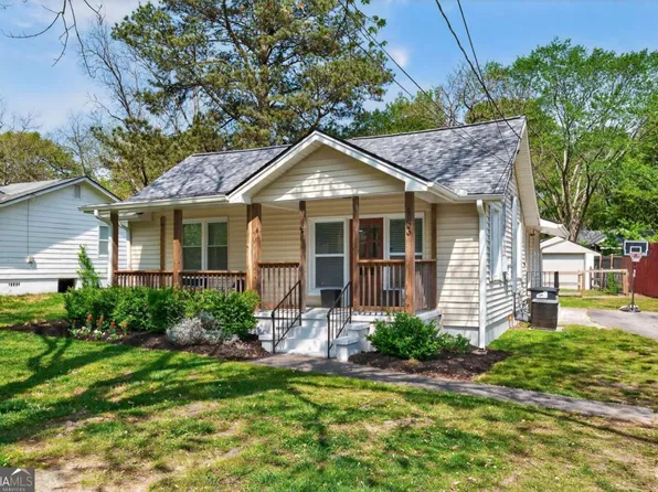 753 Taylor Dr SE, Smyrna, GA 30080