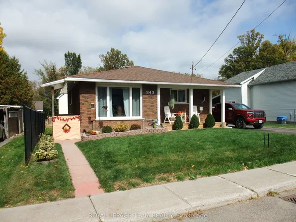 343 Harry St, Renfrew, ON K7V 3E5