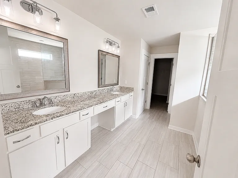 7565 Highborne Ln — Photo 12