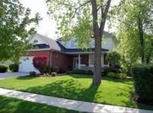 1416 Chestnut Xing, Lemont, IL 60439