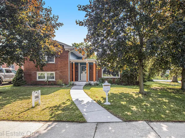 1981 Westfield Rd, Trenton, MI 48183