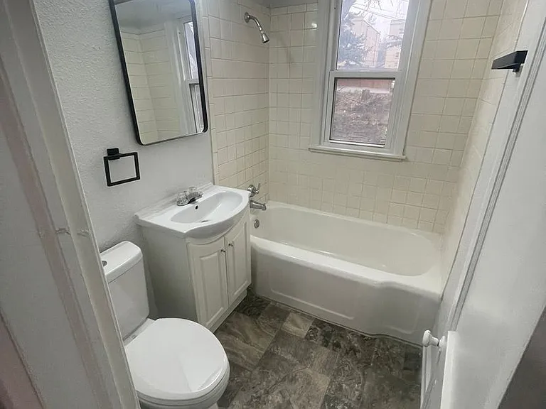 119 N 38th St — Photo 13
