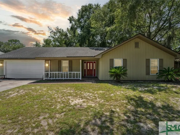 37 S Nicholson Circle, Savannah, GA 31419