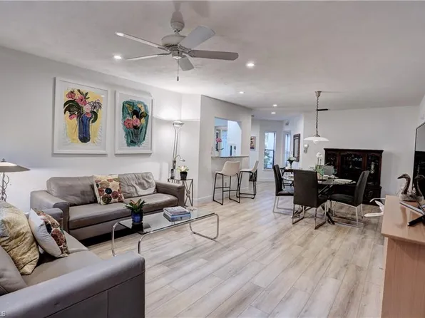 601 Courtside DR #F101, NAPLES, FL 34105