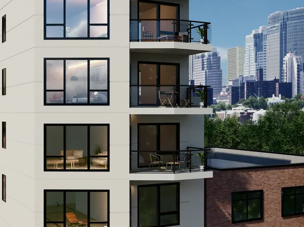 61 North Henry