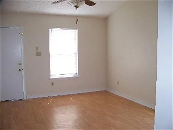 3701 Dovefield Ct - Taylor Creek Subdivision - New Bern — Photo 4