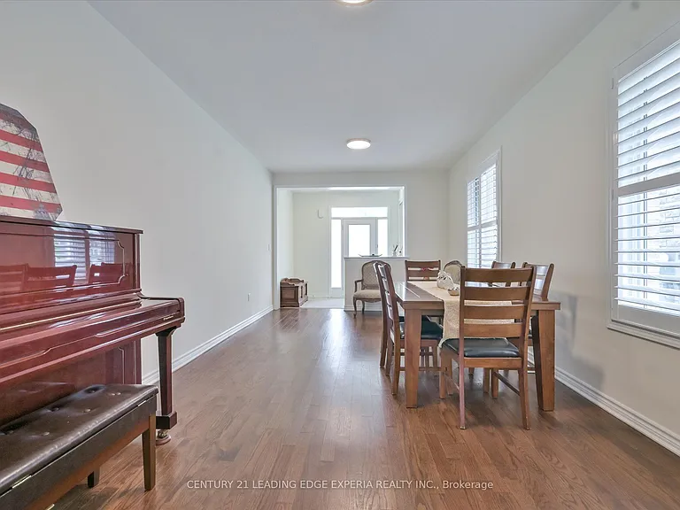 209 Baber Cres — Photo 7