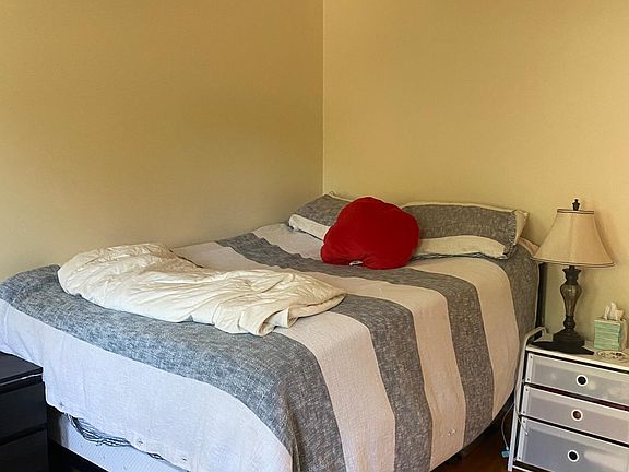 5th image of 5900 N Odell Ave APT 4