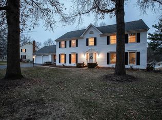 1949 Chamfers Farm Rd, Chesterfield, MO 63005