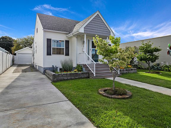 4th image of this home