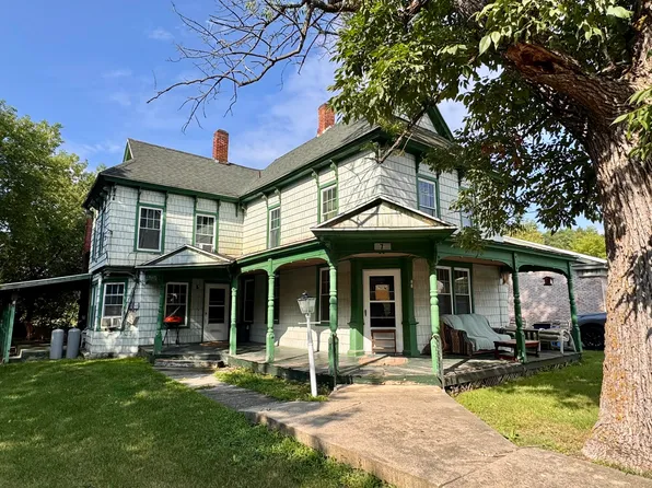 7 Church Ln, Au Sable Forks, NY 12912