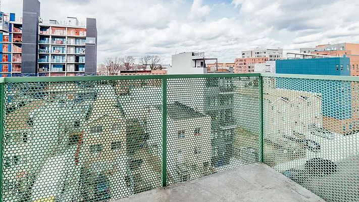 Rented by Nooklyn NYC LLC | media 27