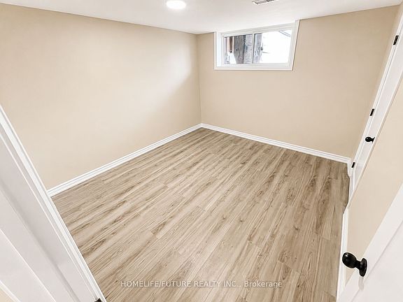 3rd image of 1027 Danforth Rd