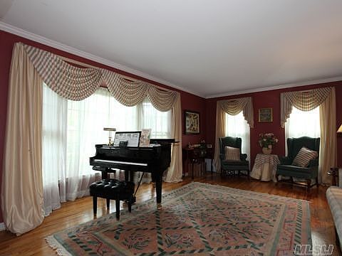 3rd image of 89 Saint Pauls Pl