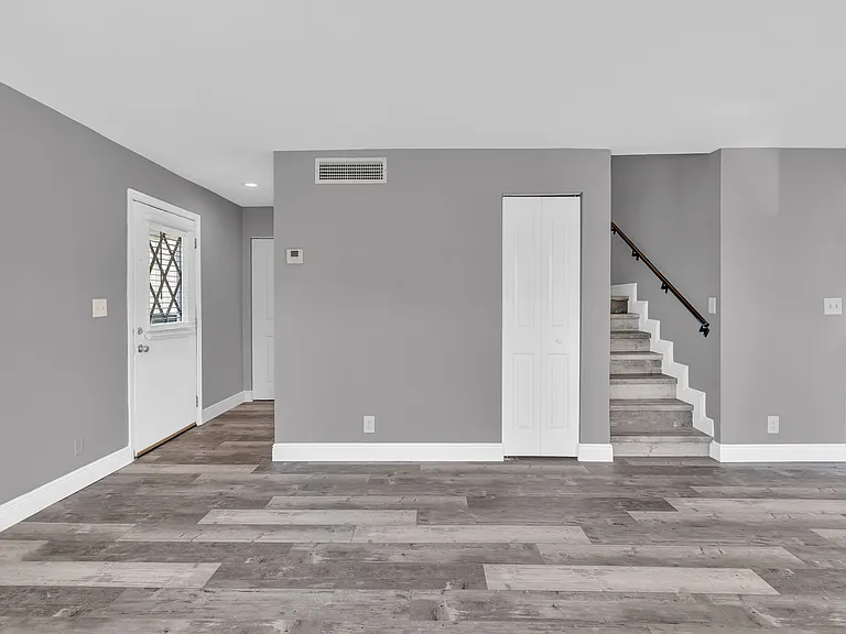 8911 NW 28th Dr #32 — Photo 15