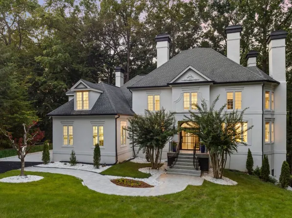 5390 Harrowood Ln, Sandy Springs, GA 30327