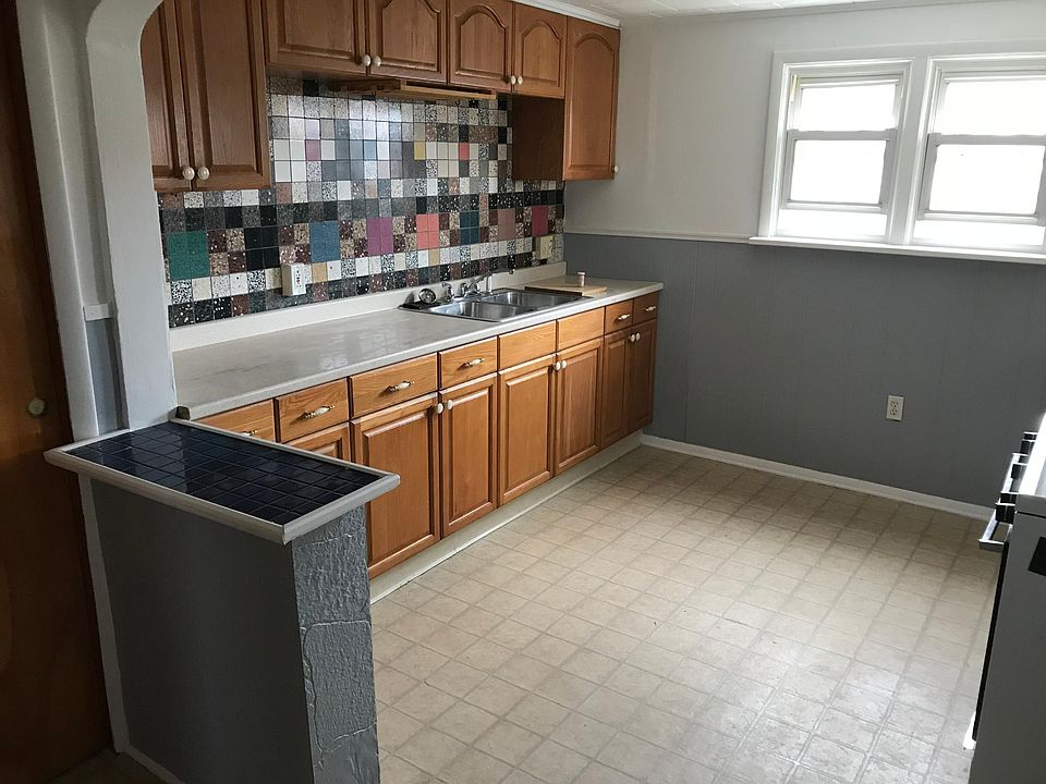Large Kitchen