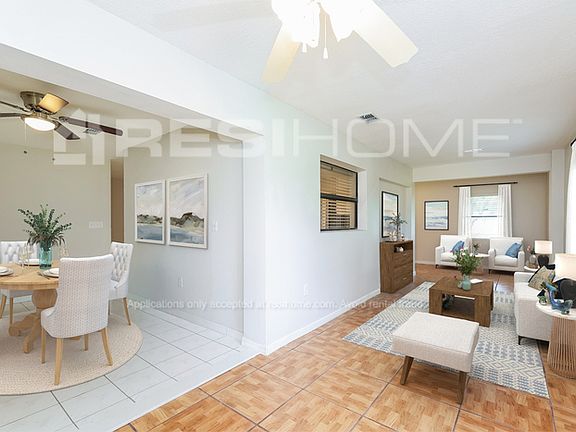 5th image of 610 Wood Dr