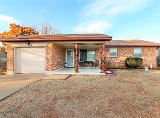 1125 W Havenwood Dr, Midwest City, OK 73110