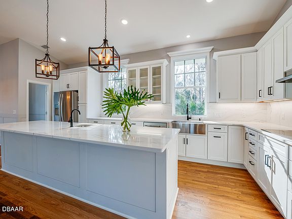 3rd image of 2031 Waterford Estates Dr