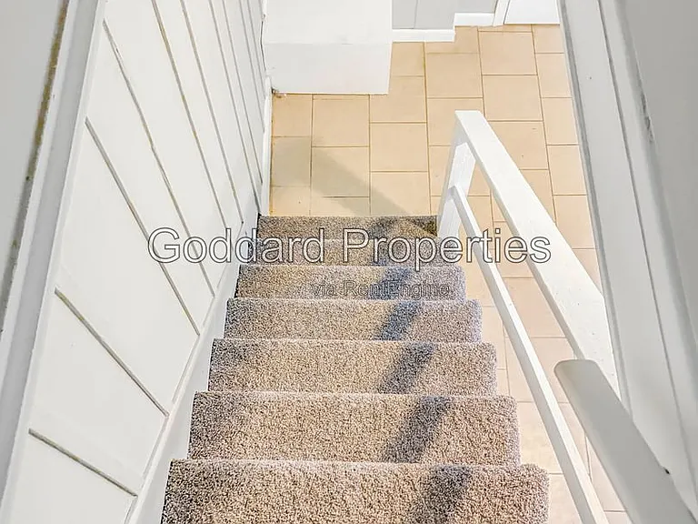 37 N Bernice Ave — Photo 17