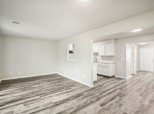 Grand Vue Townhomes, Kansas City, MO 64134
