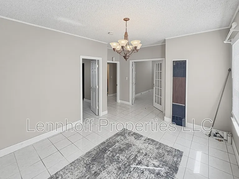 25 Ware St #1 — Photo 7