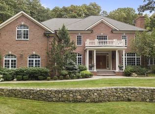 34 Green Ln, Weston, MA 02493