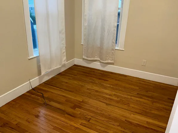 79 Millet St #79, Dorchester Center, MA 02124