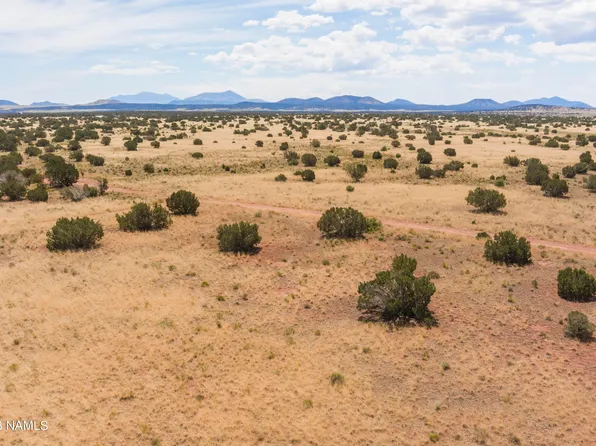 3625 E Valencia Rd, Williams, AZ 86046