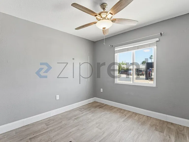 1228 E Barbara Dr — Photo 26