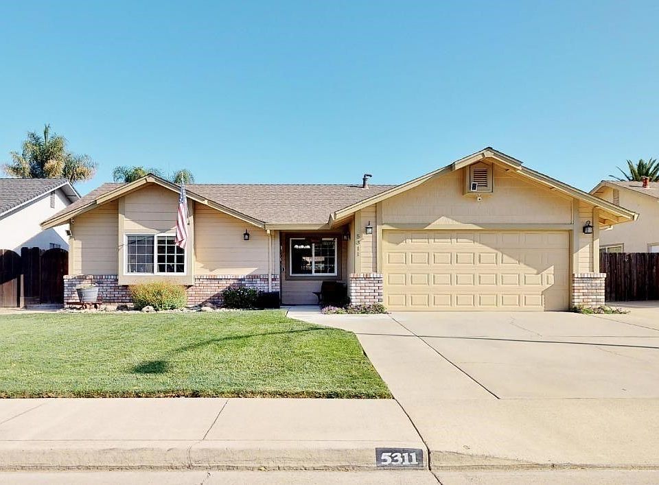 Welcome to 5311 Stillwater Dr. Salida