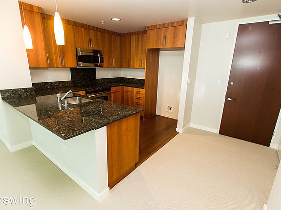 3rd image of 38 N Almaden Blvd Unit 1403