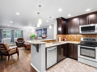 500 Colonial Dr UNIT 213, Ipswich, MA 01938
