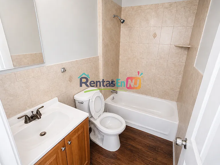 80 Brookdale Ave #3A — Photo 3