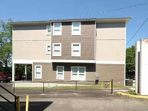 5th image of 527 Conradi St #A